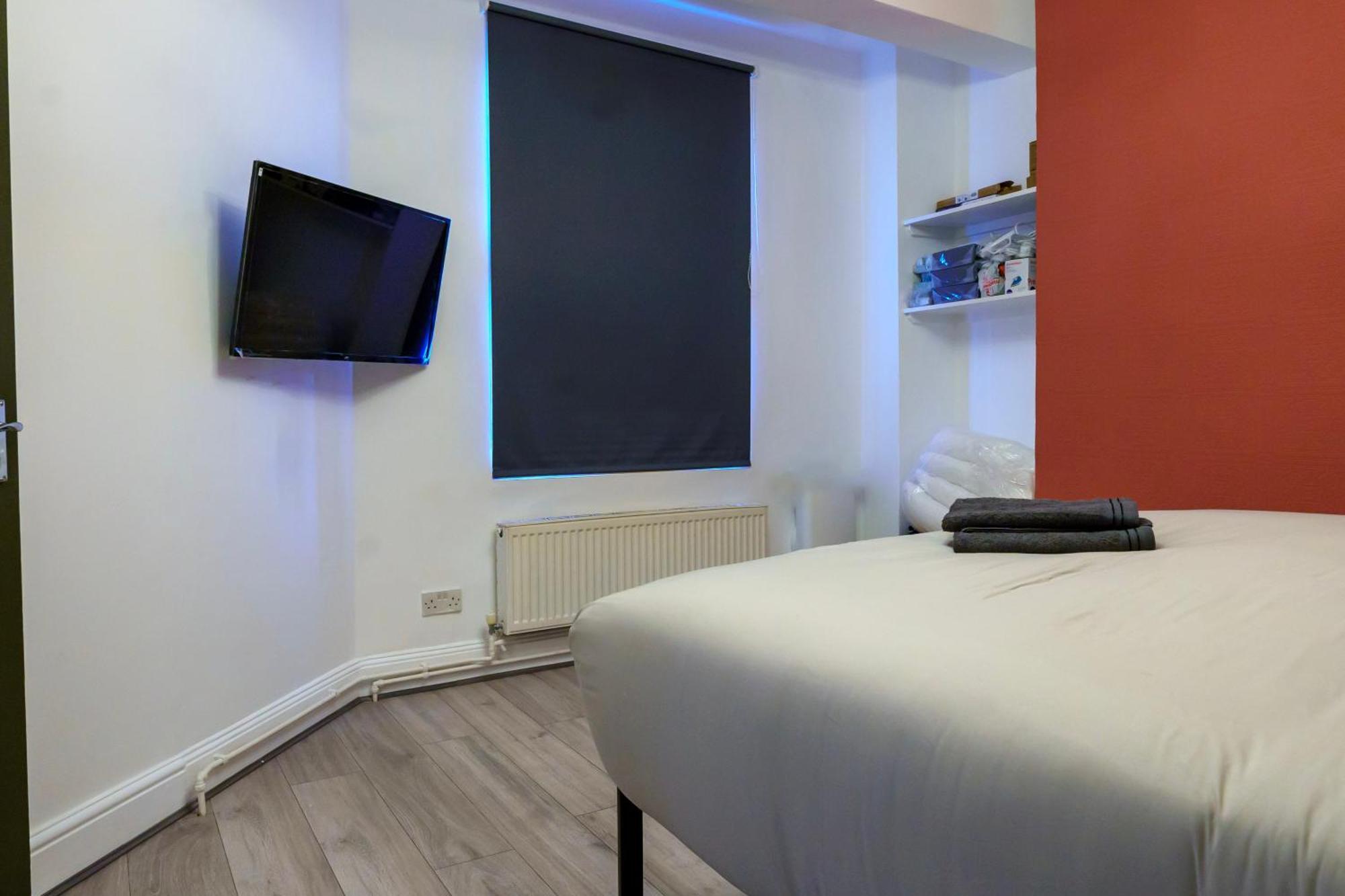 5C- Stylish Urban Retreat - Spacious 2 Bed Flat Лондон Екстериор снимка